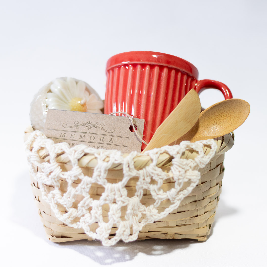 Momento Afeto: Caneca Itália, Vela de Abelha e Bambu
