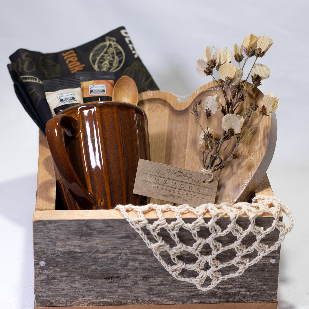Gourmet Caramelo: Caneca Linia, Bandeja Heart e Sabores L'or